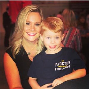 Meet your Posher, Ashley